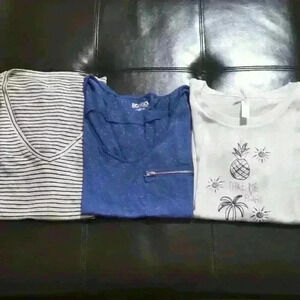 💚BUNDLE 3pcs. Brand new T-shirts Size: XS Gap|Bongo| Xhilaration